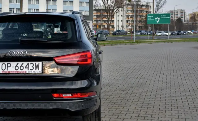 AUDI Q3 