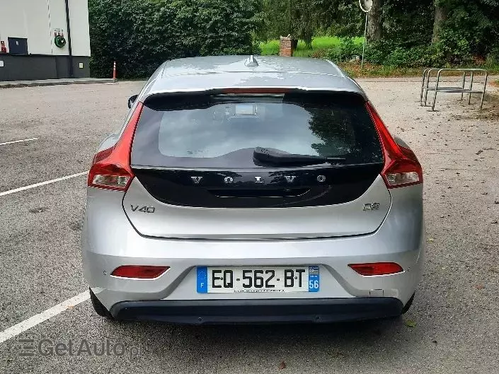 VOLVO V40 D2 Drive-E Inscription