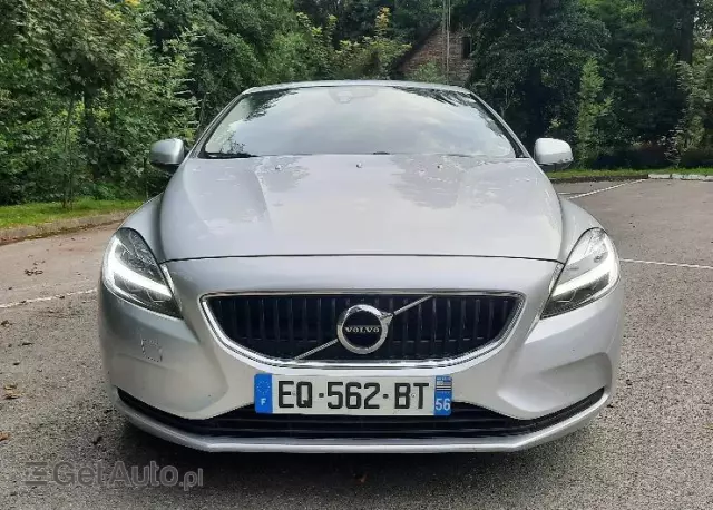 VOLVO V40 D2 Drive-E Inscription