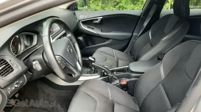 VOLVO V40 D2 Drive-E Inscription