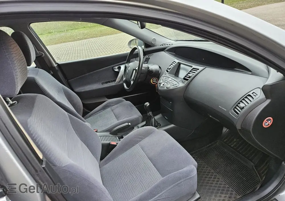 NISSAN Primera Traveller 1.8 visia-plus