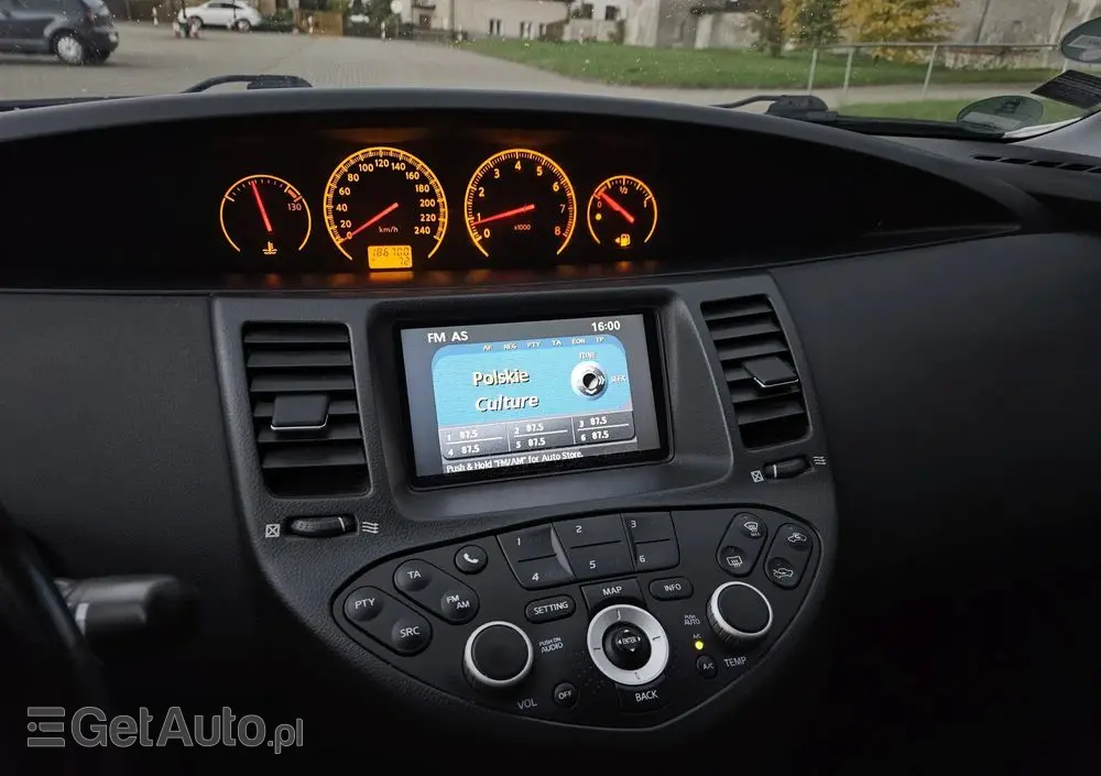 NISSAN Primera Traveller 1.8 visia-plus