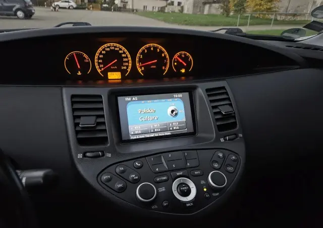 NISSAN Primera Traveller 1.8 visia-plus