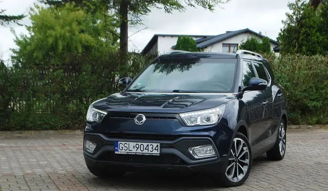 SSANGYONG XLV 