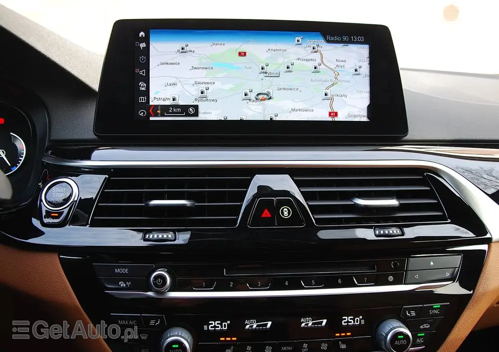 BMW Seria 5 520d xDrive M Sport sport