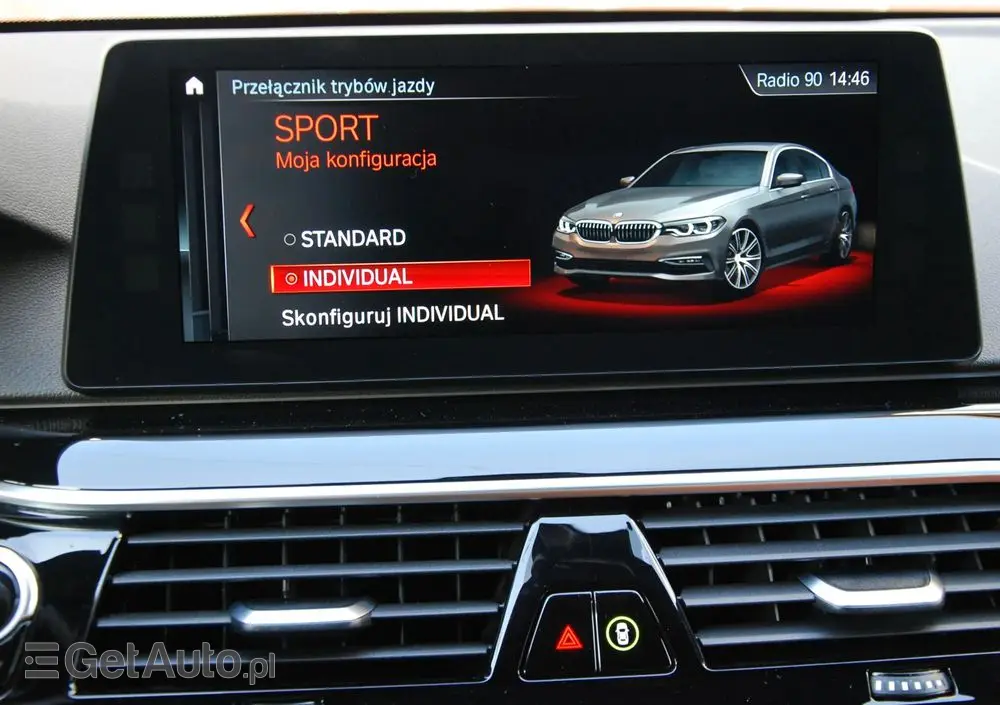 BMW Seria 5 520d xDrive M Sport sport