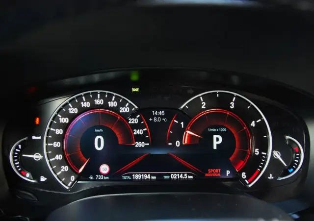 BMW Seria 5 520d xDrive M Sport sport