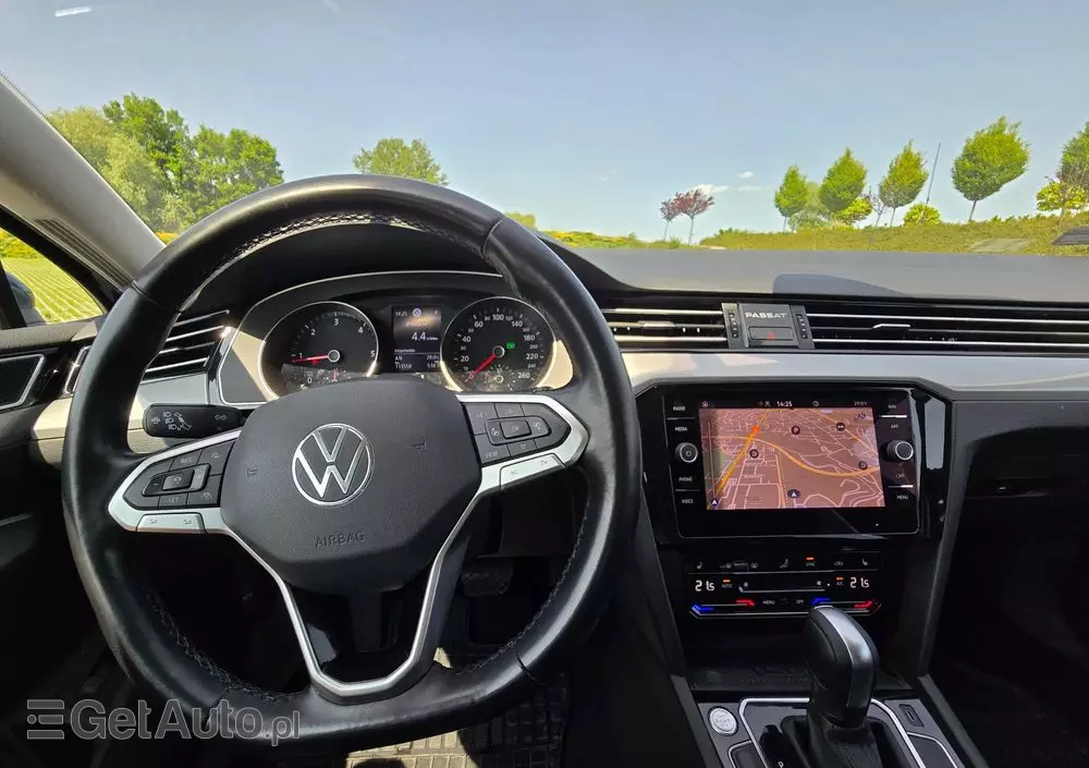VOLKSWAGEN Passat 2.0 TDI EVO Business DSG