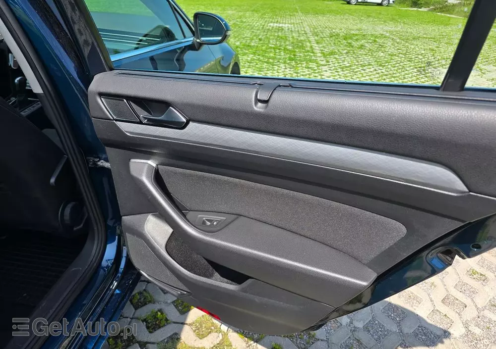 VOLKSWAGEN Passat 2.0 TDI EVO Business DSG