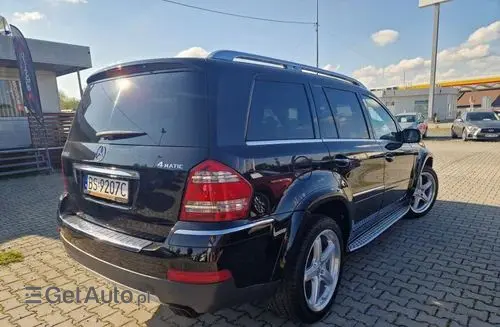 MERCEDES-BENZ GL 