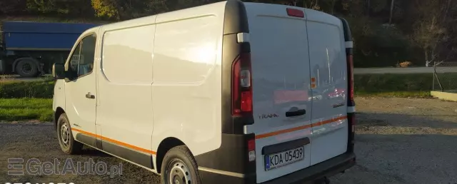 RENAULT Trafic 