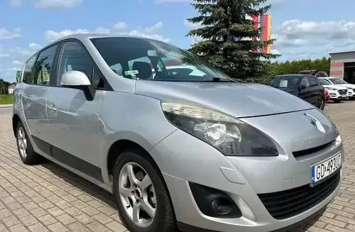 RENAULT Grand Scenic 