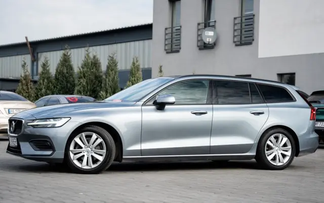 VOLVO V60 D3 Geartronic Momentum