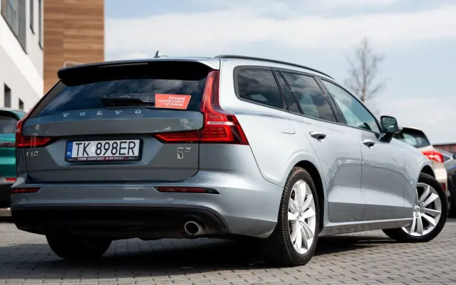 VOLVO V60 D3 Geartronic Momentum
