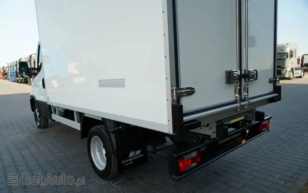 IVECO DAILY 35-180 / CHŁODNIA / AGREGAT CARRIER XARIOS 350 / HI-MATIC / BLIŹNIAK / SPROWADZONY 