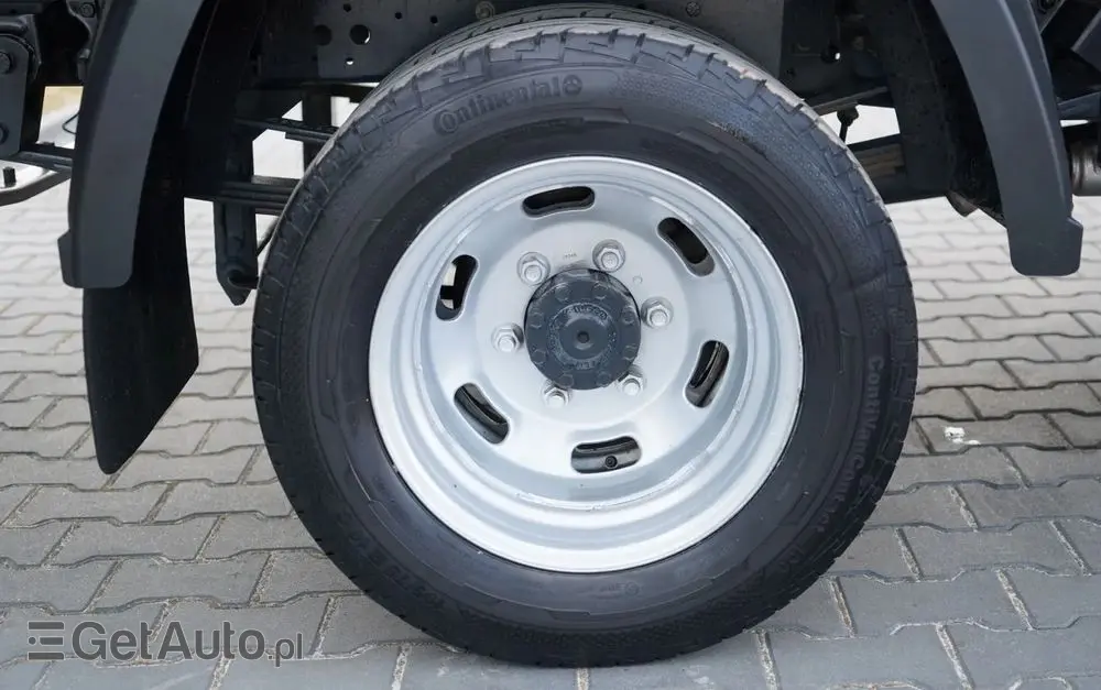 IVECO DAILY 35-180 / CHŁODNIA / AGREGAT CARRIER XARIOS 350 / HI-MATIC / BLIŹNIAK / SPROWADZONY 