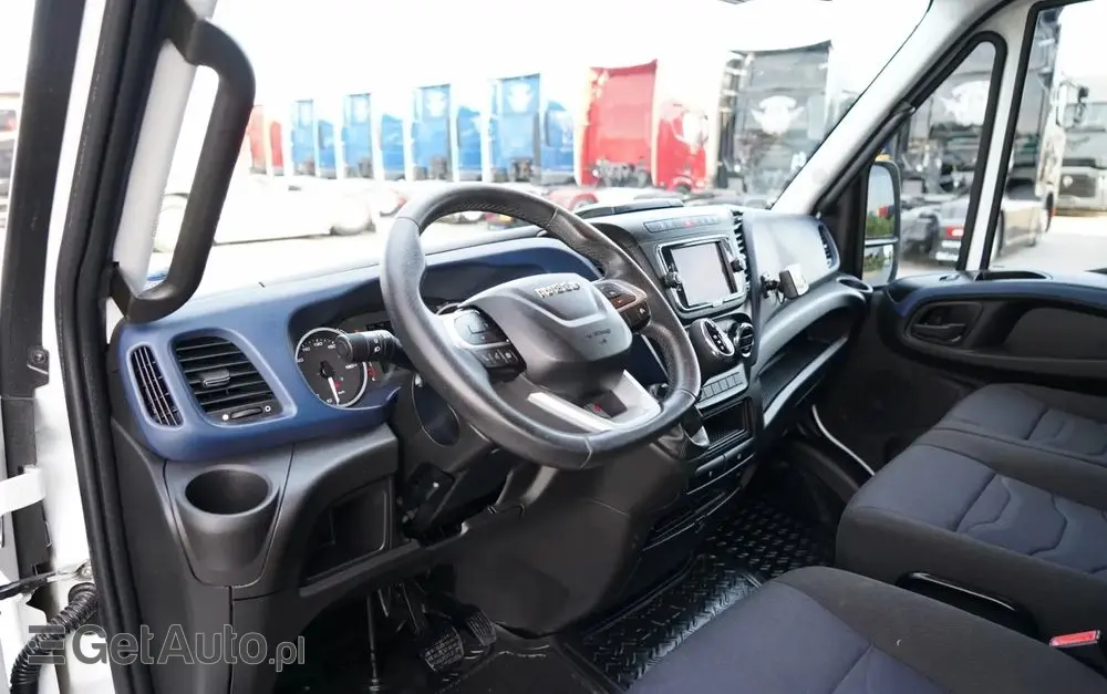 IVECO DAILY 35-180 / CHŁODNIA / AGREGAT CARRIER XARIOS 350 / HI-MATIC / BLIŹNIAK / SPROWADZONY 