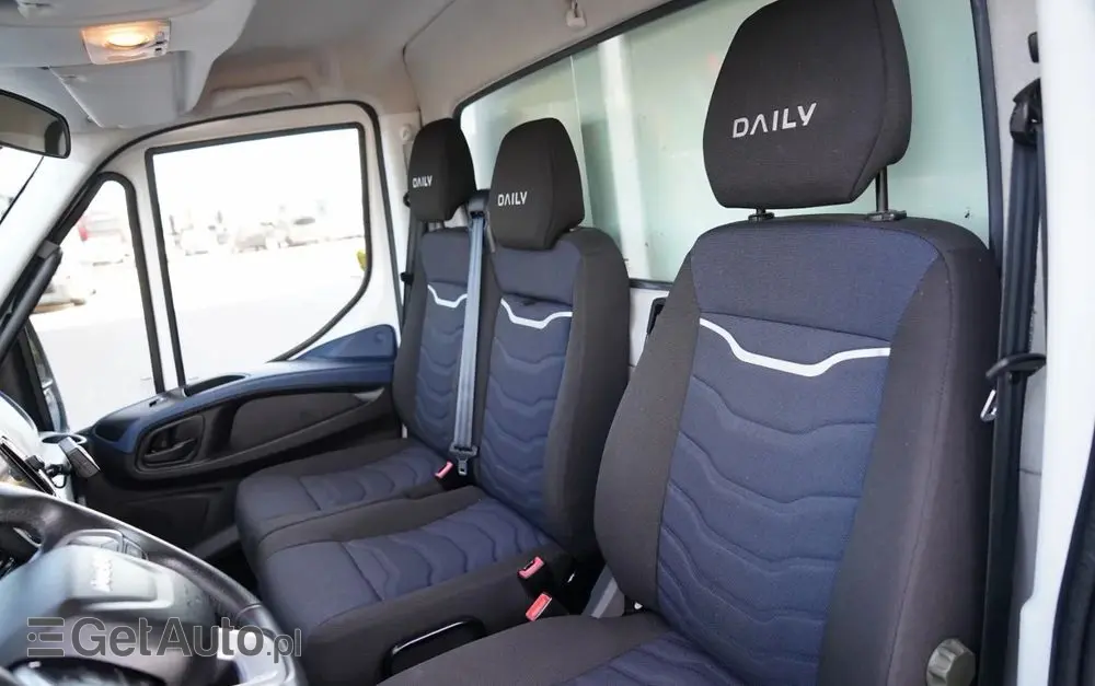 IVECO DAILY 35-180 / CHŁODNIA / AGREGAT CARRIER XARIOS 350 / HI-MATIC / BLIŹNIAK / SPROWADZONY 