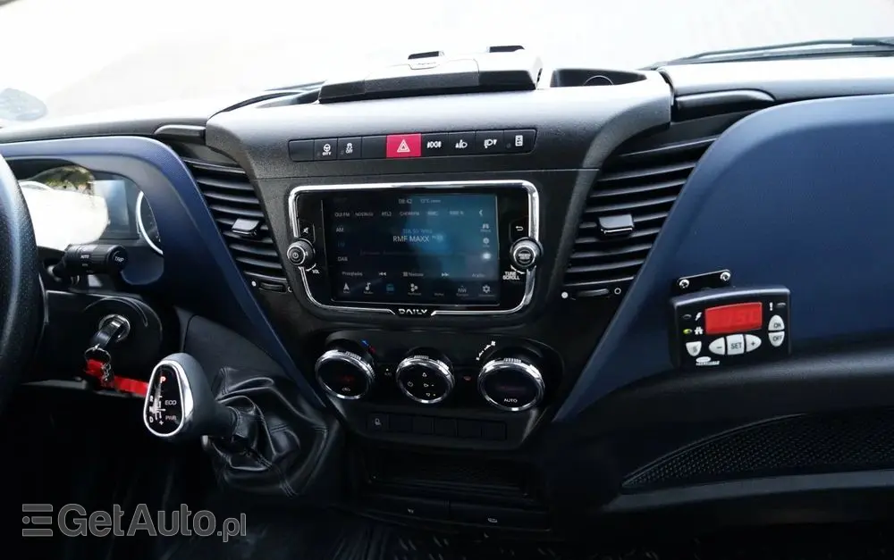 IVECO DAILY 35-180 / CHŁODNIA / AGREGAT CARRIER XARIOS 350 / HI-MATIC / BLIŹNIAK / SPROWADZONY 