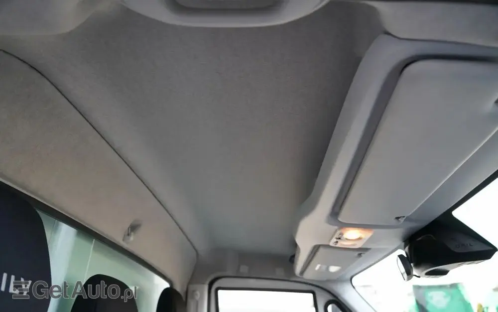 IVECO DAILY 35-180 / CHŁODNIA / AGREGAT CARRIER XARIOS 350 / HI-MATIC / BLIŹNIAK / SPROWADZONY 