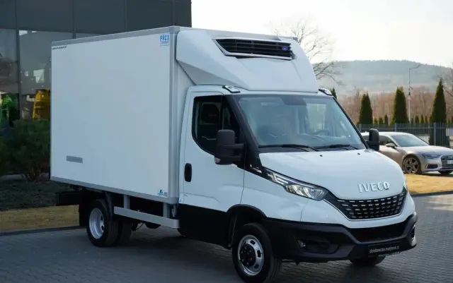 IVECO DAILY 35-180 / CHŁODNIA / AGREGAT CARRIER XARIOS 350 / HI-MATIC / BLIŹNIAK / SPROWADZONY 