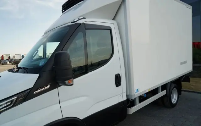 IVECO DAILY 35-180 / CHŁODNIA / AGREGAT CARRIER XARIOS 350 / HI-MATIC / BLIŹNIAK / SPROWADZONY 