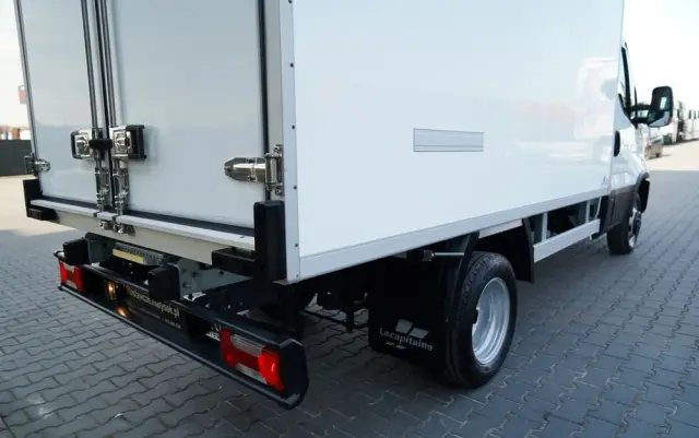 IVECO DAILY 35-180 / CHŁODNIA / AGREGAT CARRIER XARIOS 350 / HI-MATIC / BLIŹNIAK / SPROWADZONY 