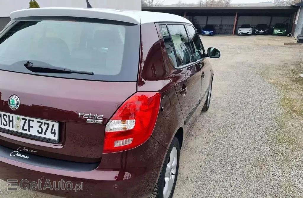 SKODA Fabia 