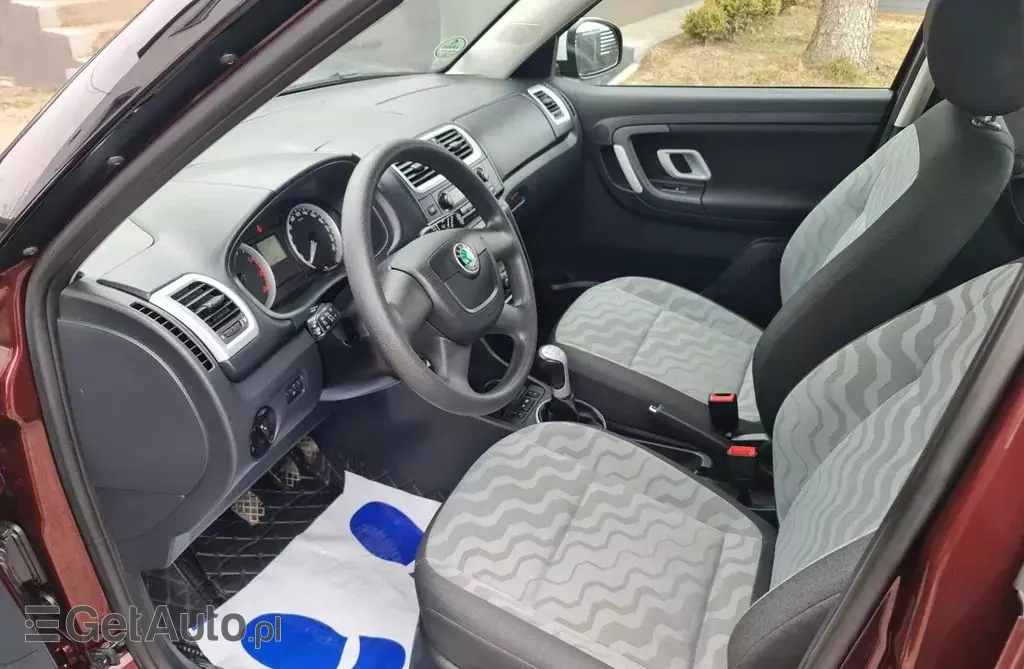 SKODA Fabia 