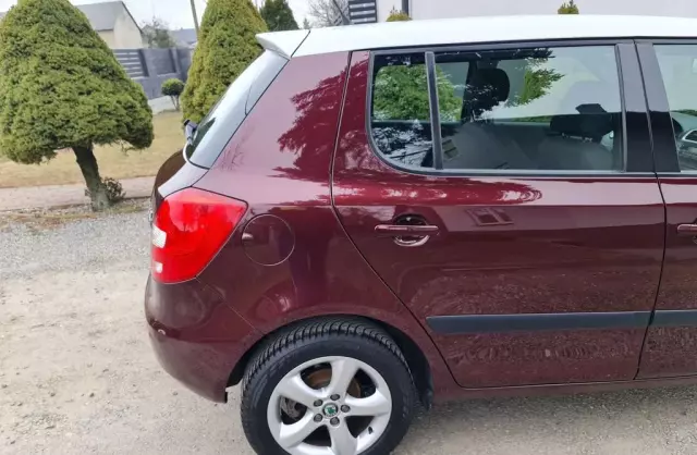 SKODA Fabia 