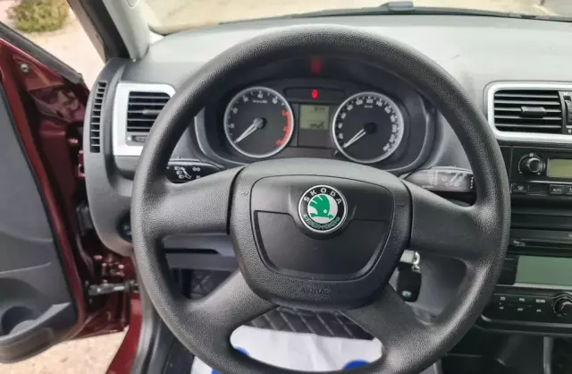 SKODA Fabia 
