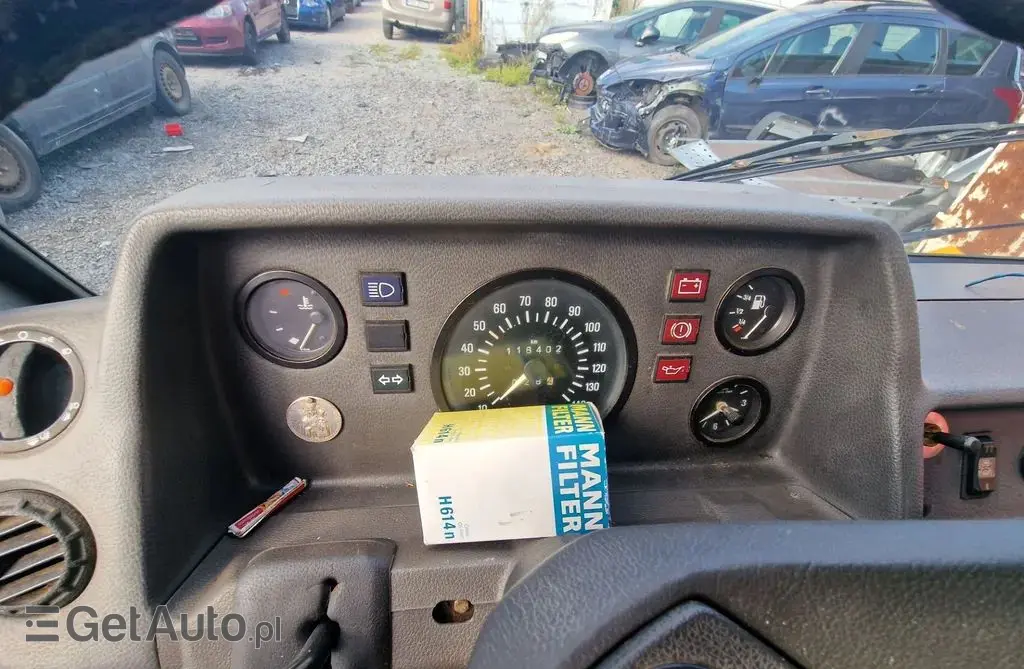 MERCEDES-BENZ 207 - 310 