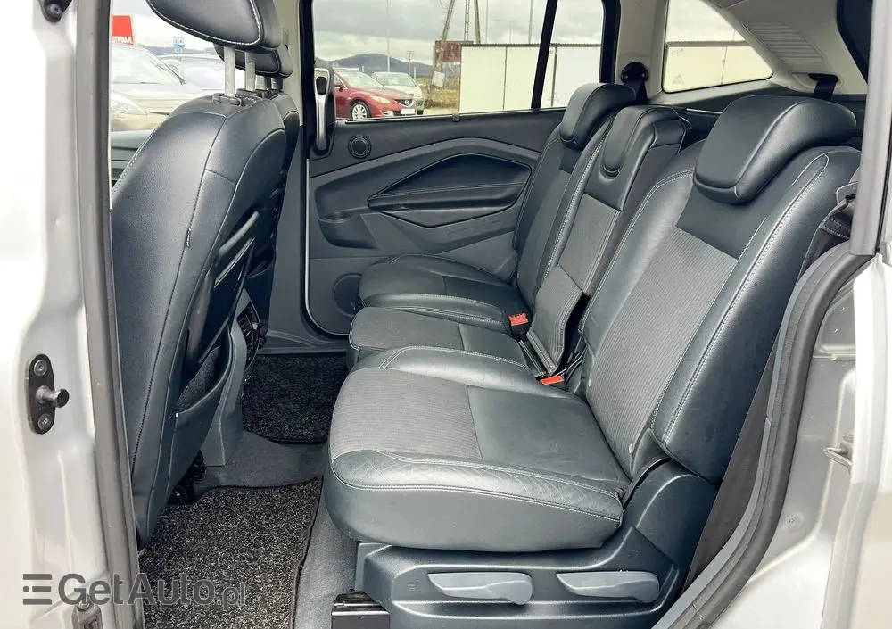 FORD Grand C-MAX 2.0 TDCi Titanium