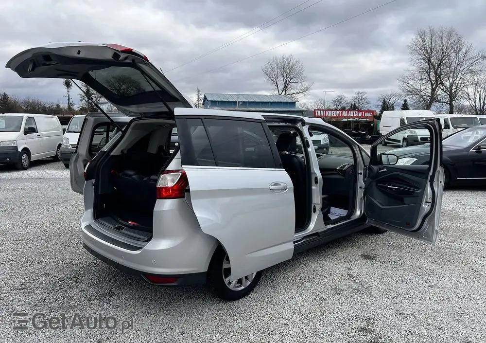 FORD Grand C-MAX 2.0 TDCi Titanium