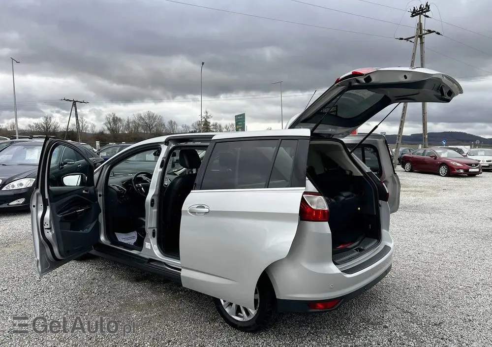 FORD Grand C-MAX 2.0 TDCi Titanium