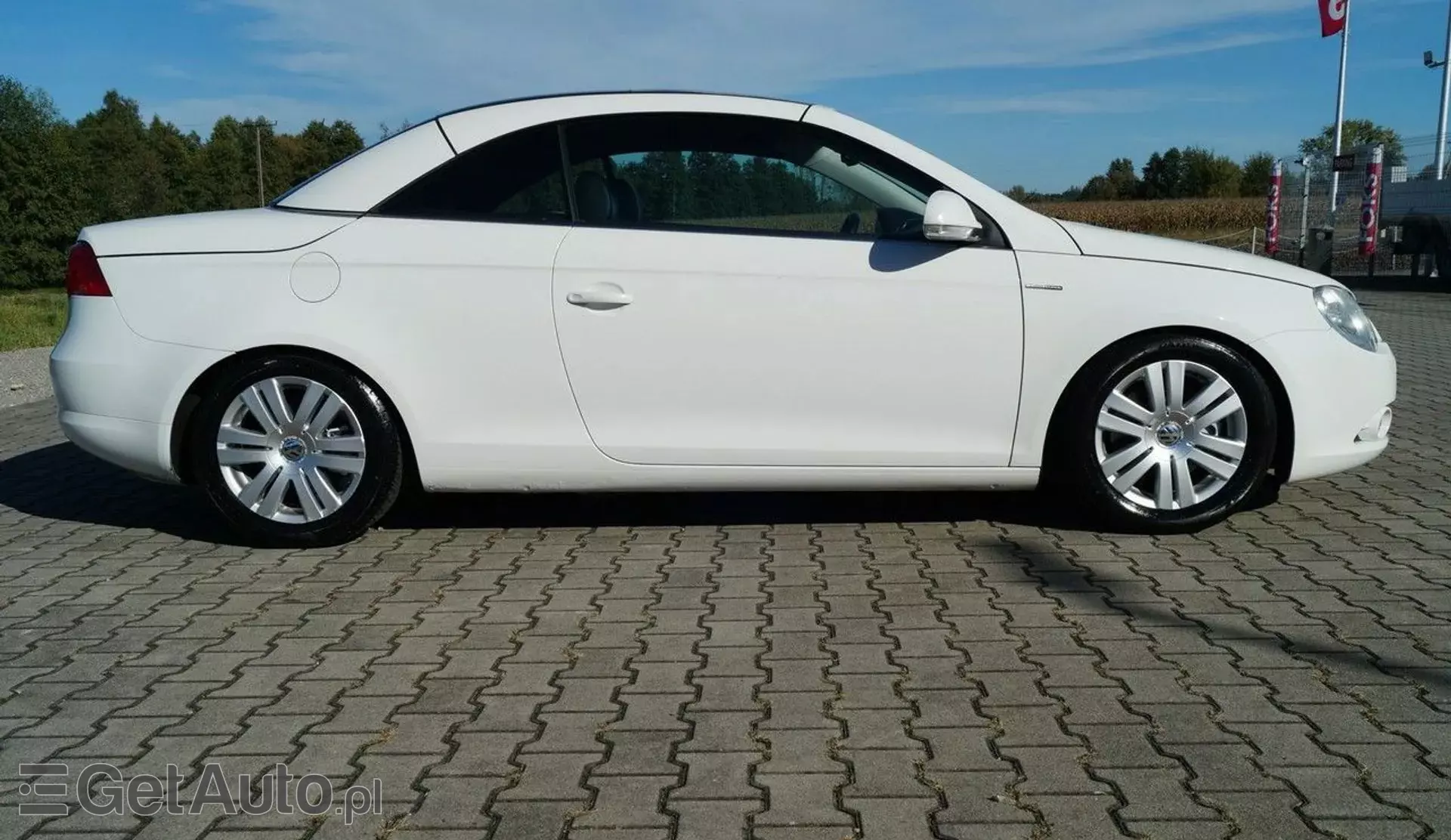 VOLKSWAGEN Eos 