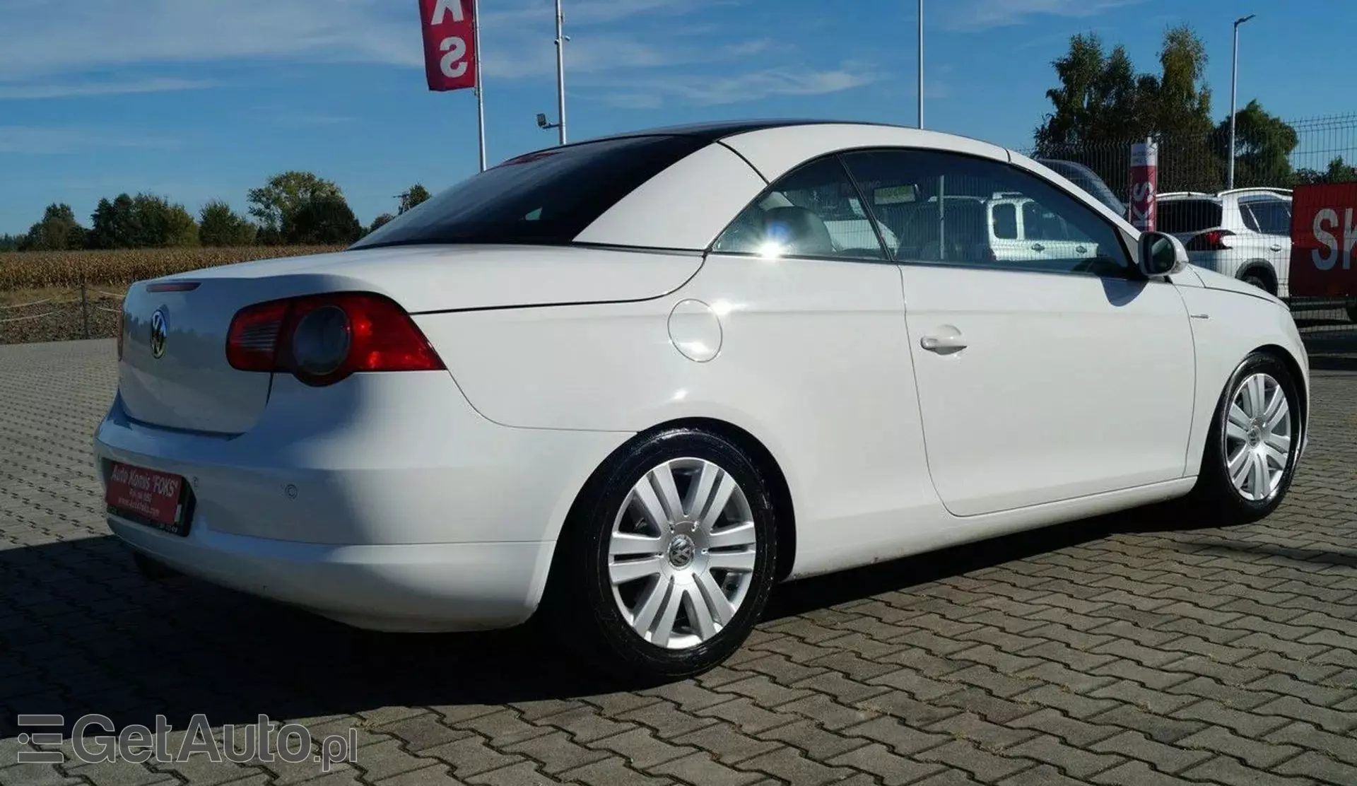 VOLKSWAGEN Eos 