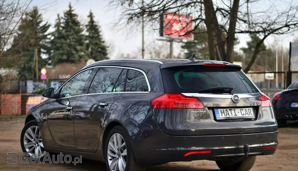 OPEL Insignia 