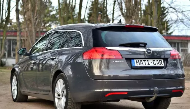 OPEL Insignia 