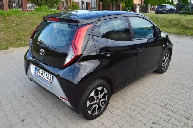 TOYOTA Aygo 