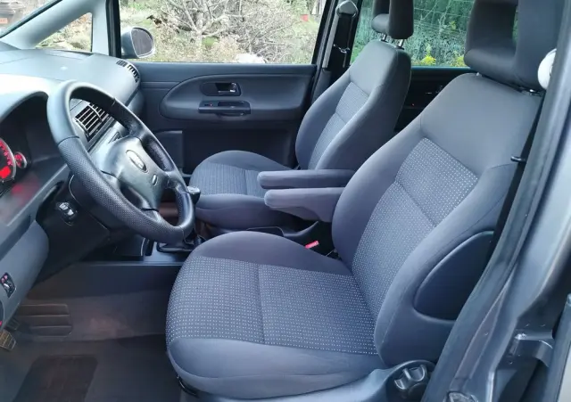 SEAT Alhambra 2.0 TDI DPF Vigo