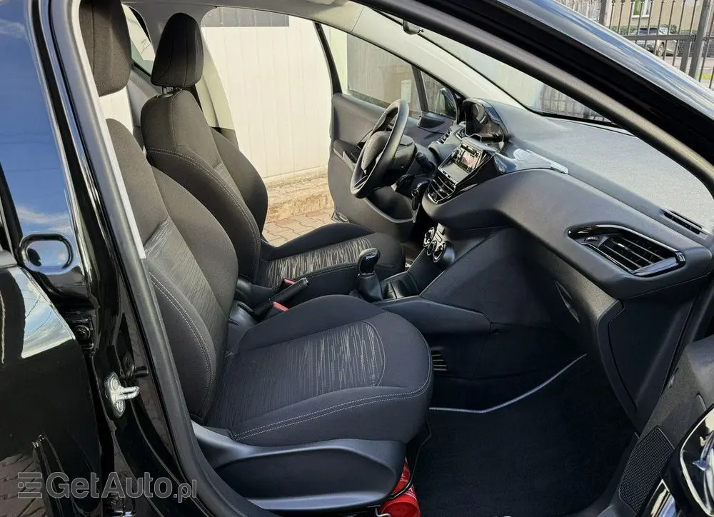 PEUGEOT 208 PureTech 68 Active