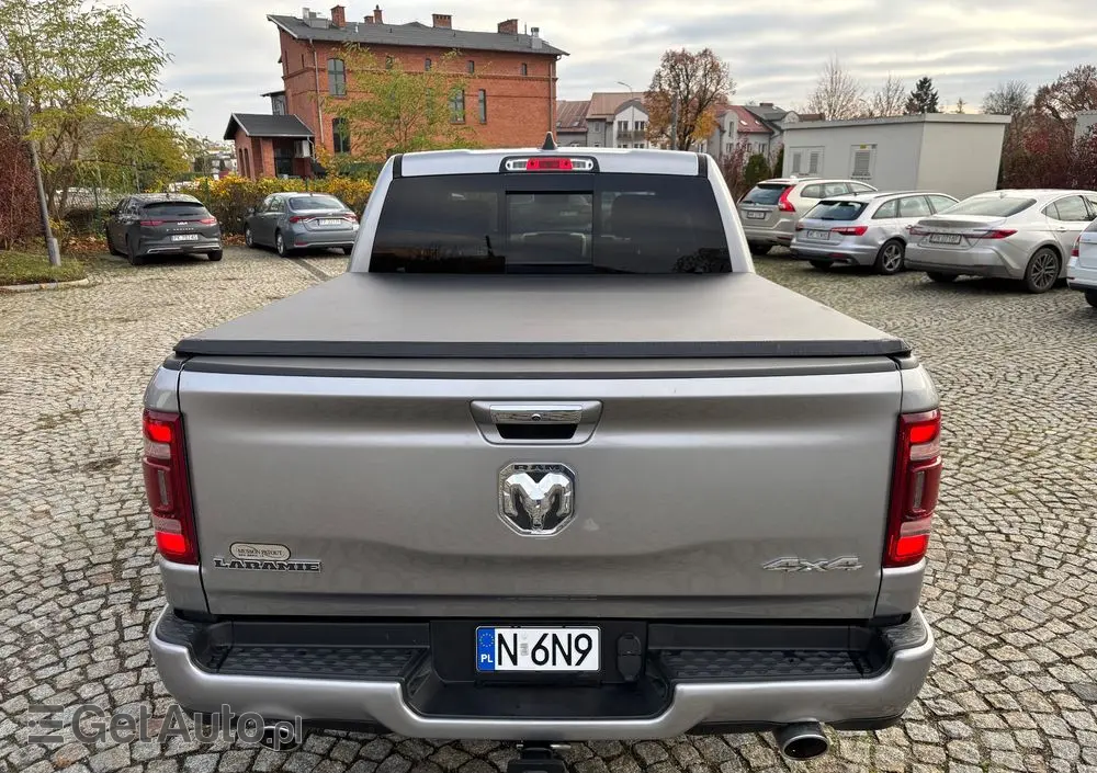 RAM 1500 Quad Cab Laramie