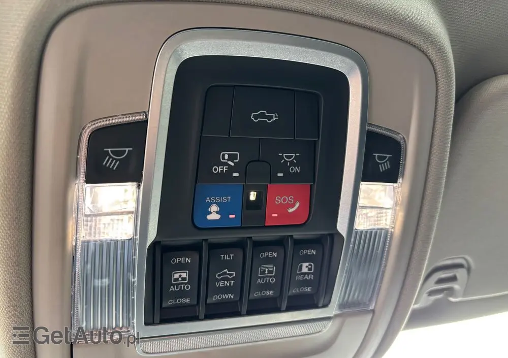 RAM 1500 Quad Cab Laramie