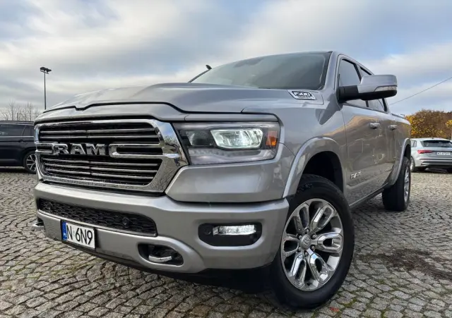 RAM 1500 Quad Cab Laramie