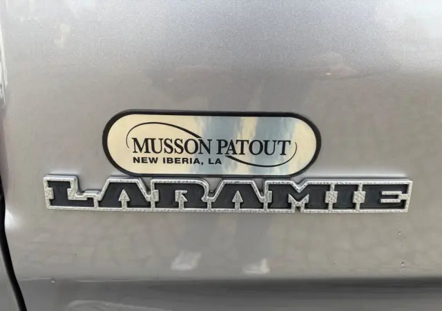 RAM 1500 Quad Cab Laramie