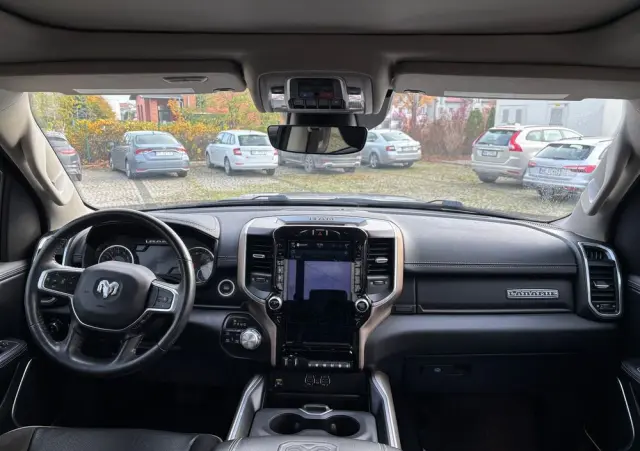 RAM 1500 Quad Cab Laramie