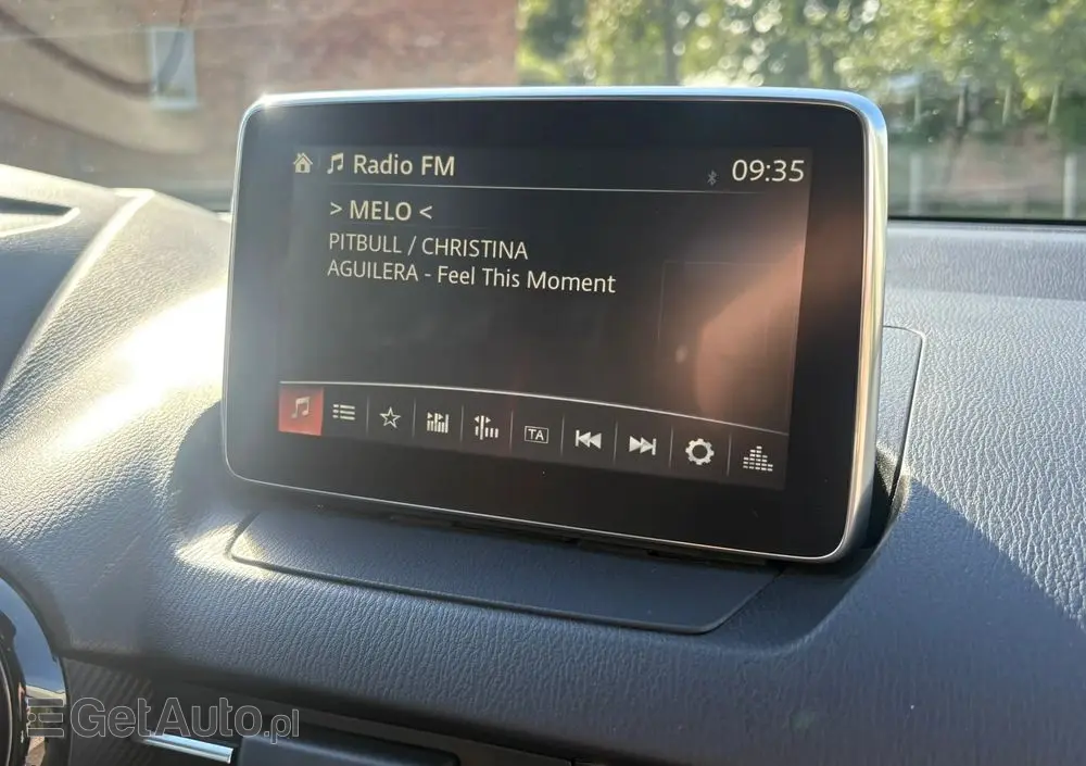 MAZDA 2 SKYACTIV-D 105 Exclusive-Line