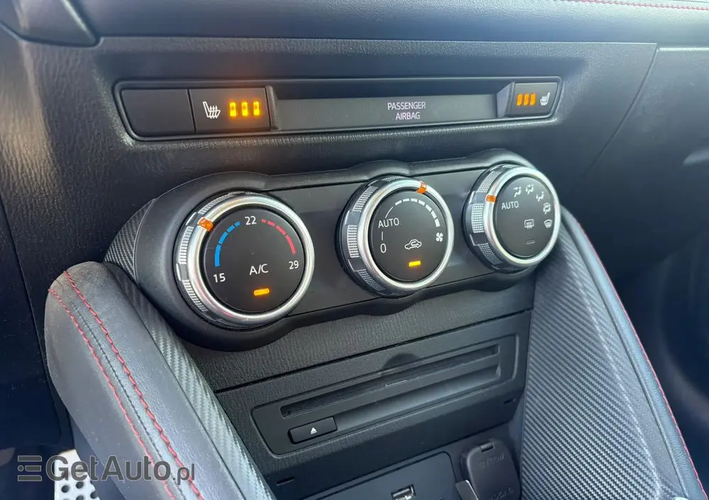 MAZDA 2 SKYACTIV-D 105 Exclusive-Line