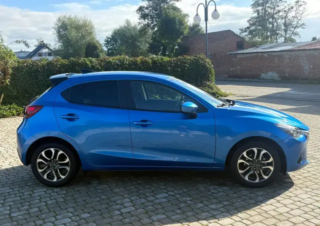 MAZDA 2 SKYACTIV-D 105 Exclusive-Line